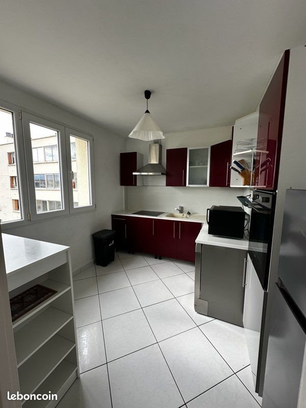 Appartement à louer, 66m², Vénissieux