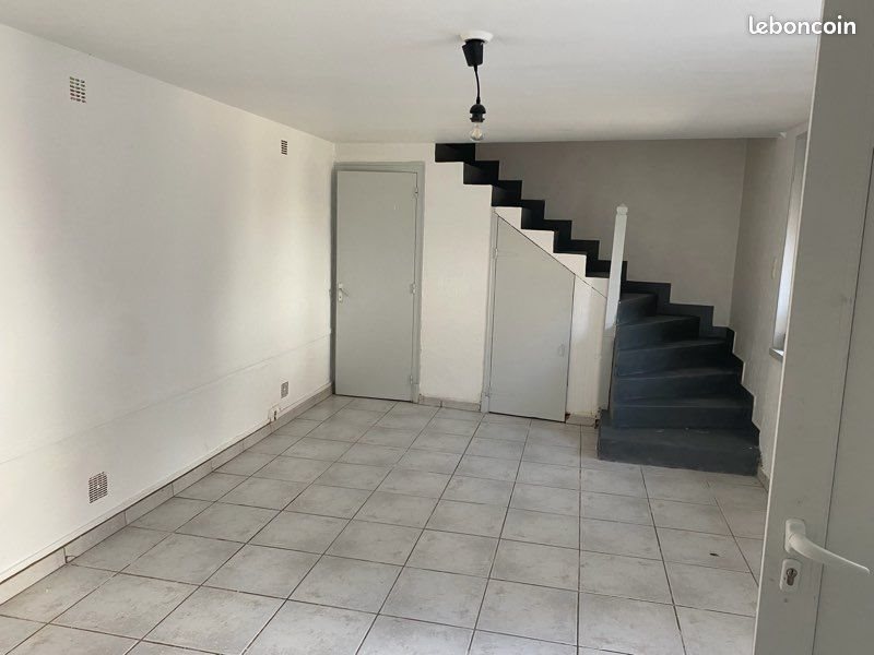 Appartement à louer, 60m², La Pacaudière