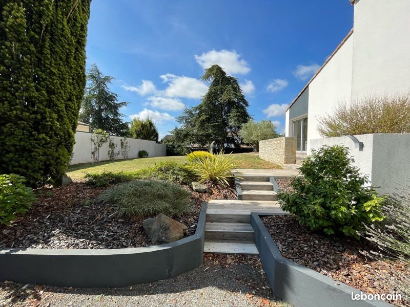 Maison à vendre, 140m², Chauray