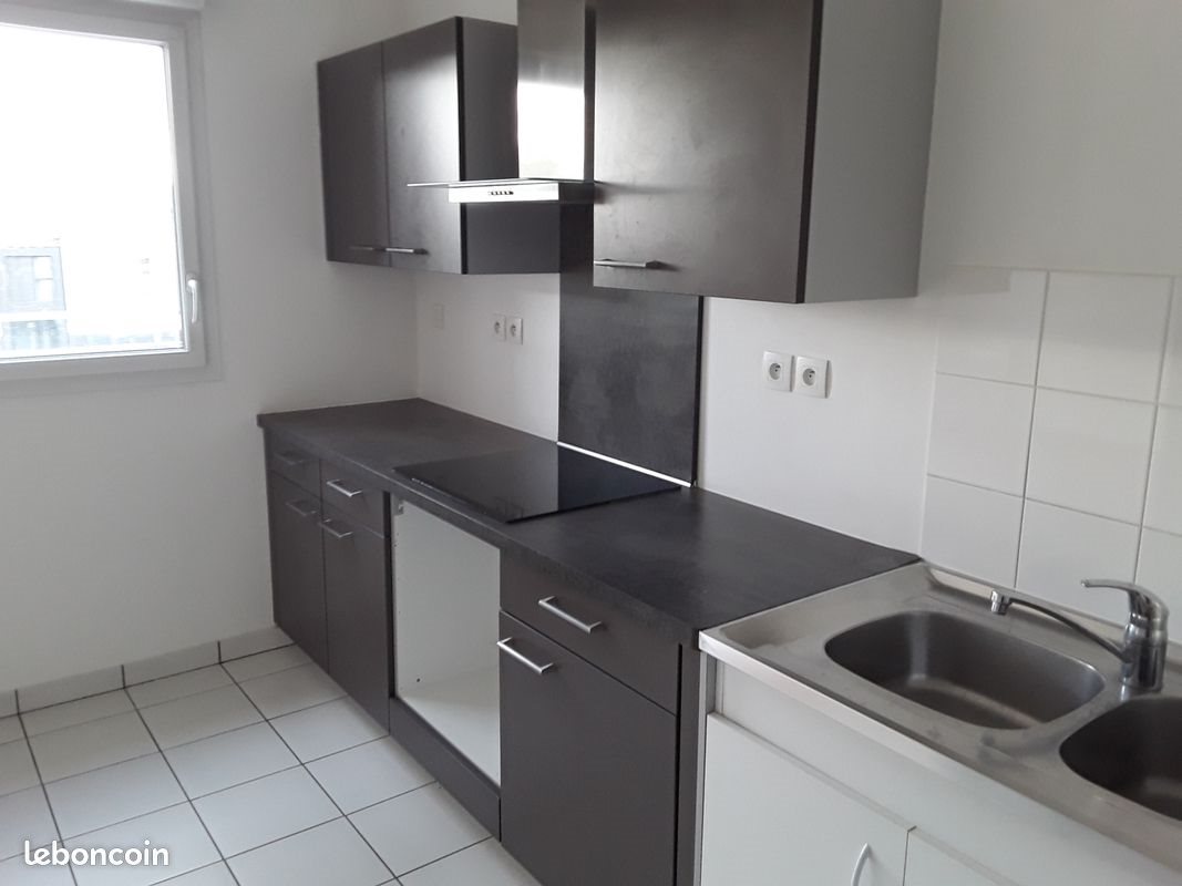 Appartement à louer, 74m², Reims