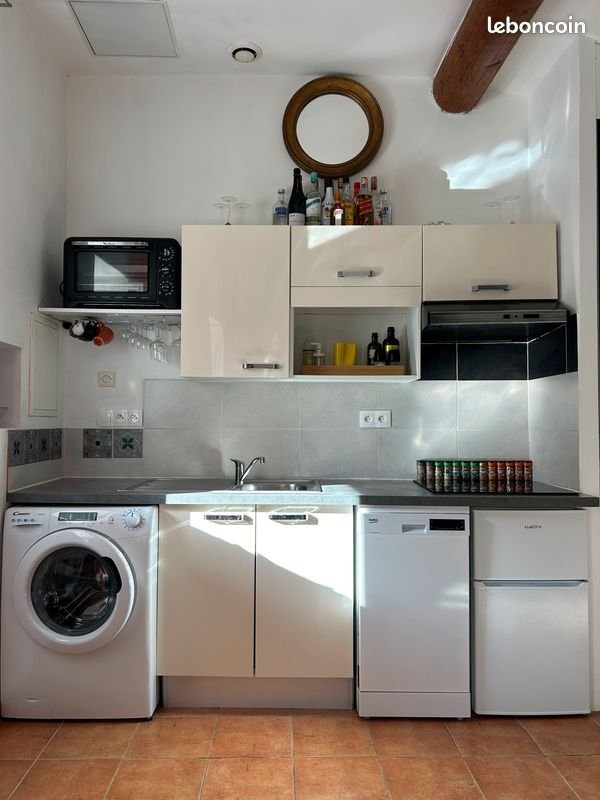 Appartement à louer, 25m², Nîmes