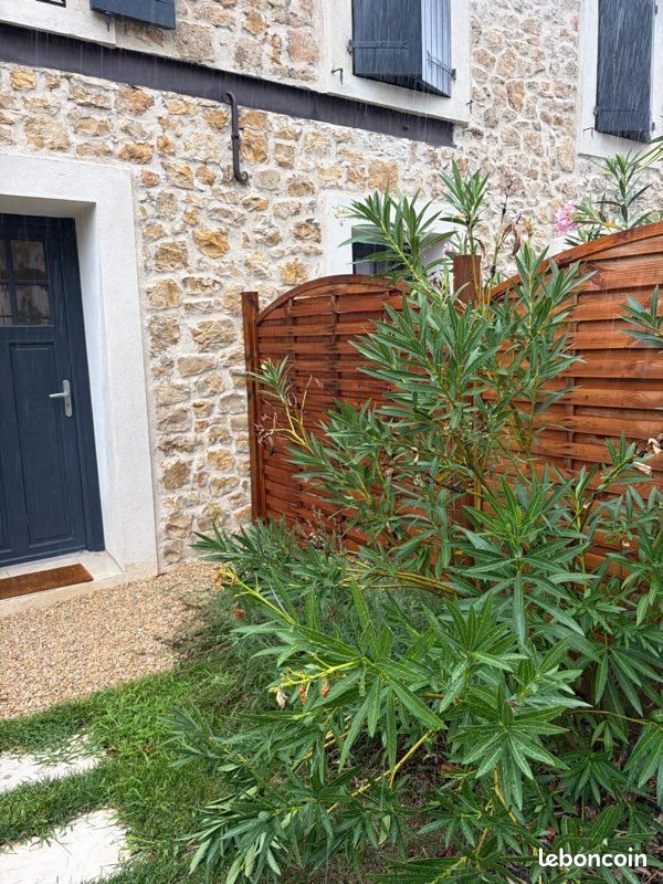 Maison à louer, 90m², Le Puy-Sainte-Réparade