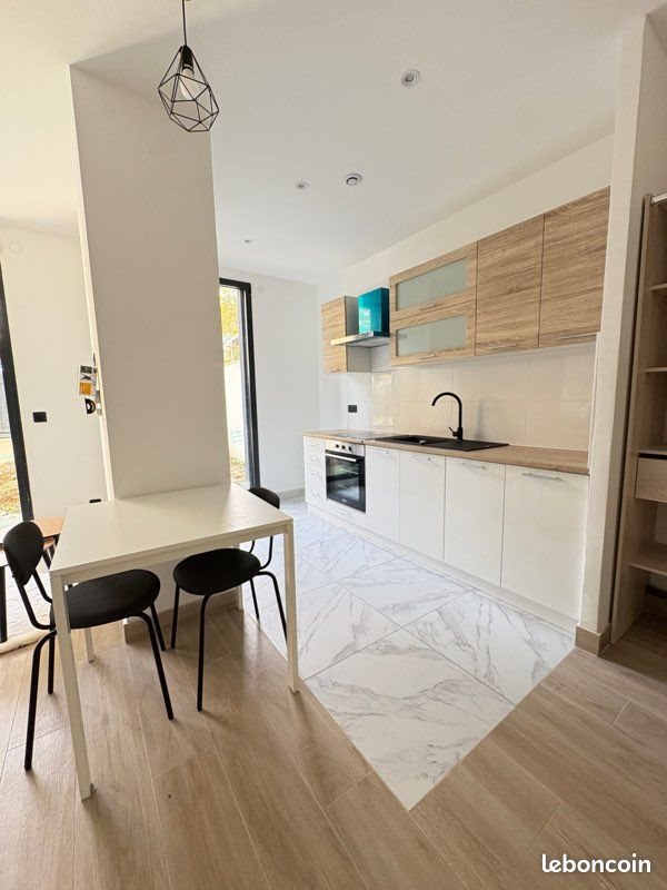 Appartement à louer, 29m², L'Haÿ-les-Roses
