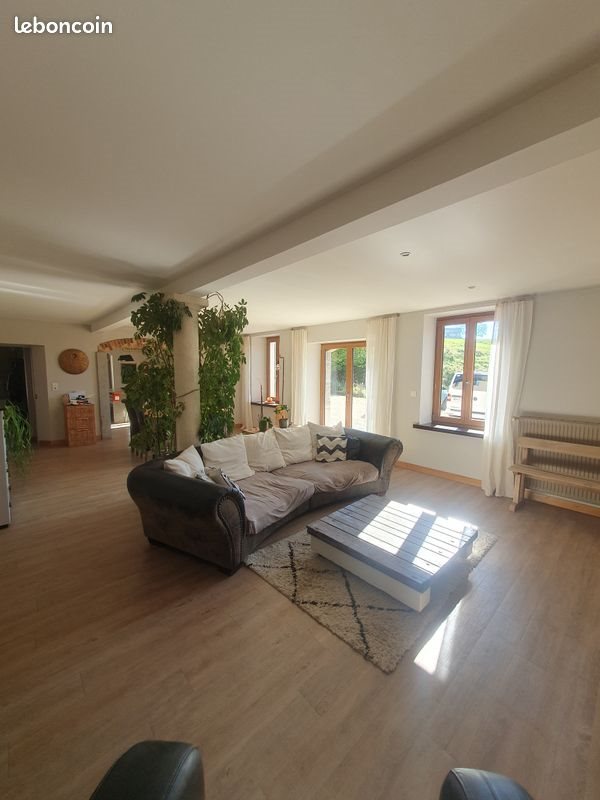 Maison à vendre, 220m², Labergement-Sainte-Marie