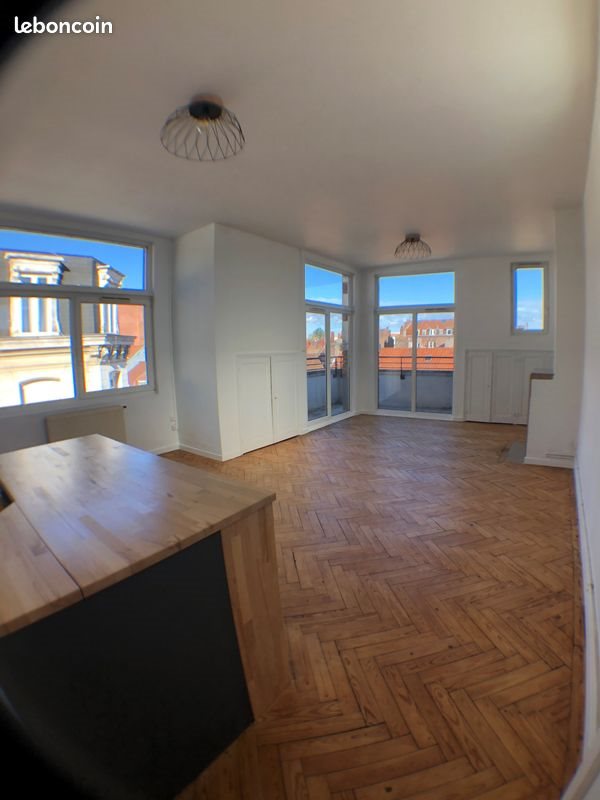 Appartement à louer, 63m², Lille