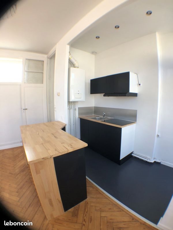 Appartement à louer, 63m², Lille