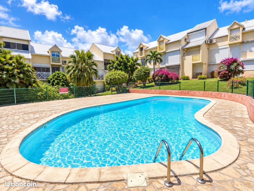Appartement à louer, 120m², Le Gosier