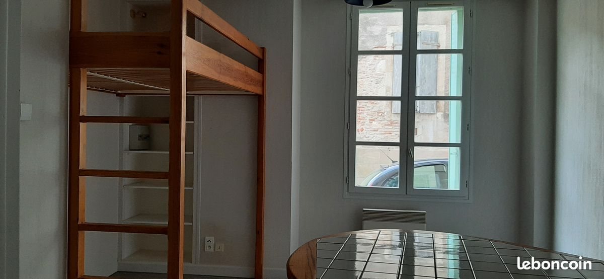 Appartement à louer, 21m², Cahors