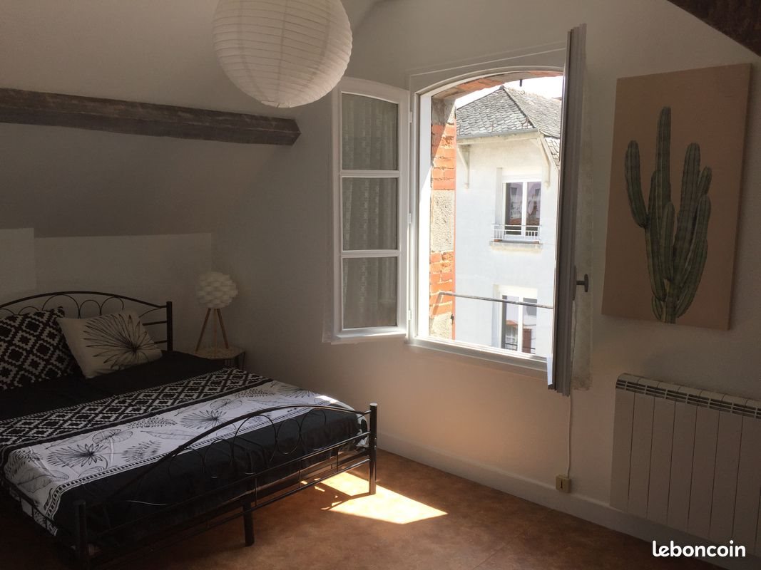 Appartement à louer, 25m², Aurillac
