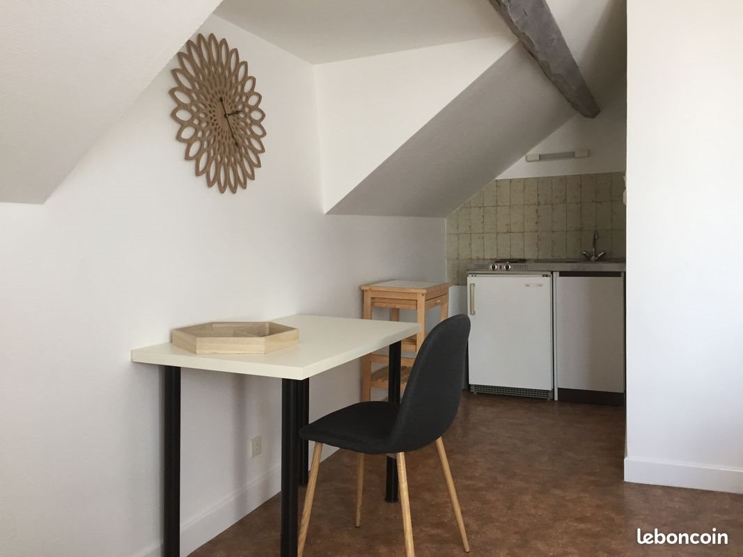 Appartement à louer, 25m², Aurillac