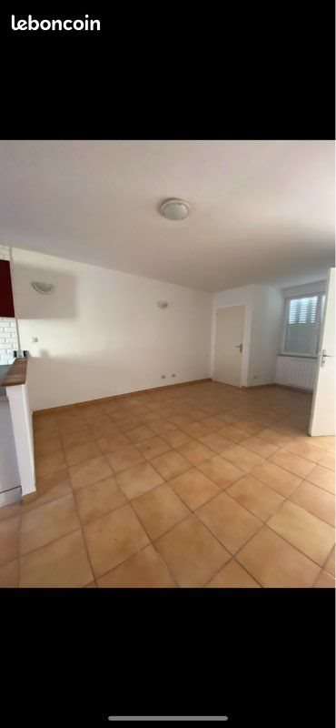 Maison à louer, 95m², Chabanais