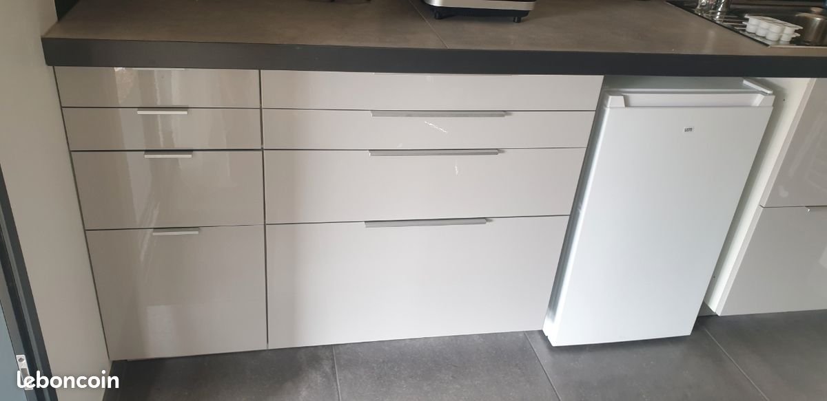 Appartement à louer, 18m², Saintes