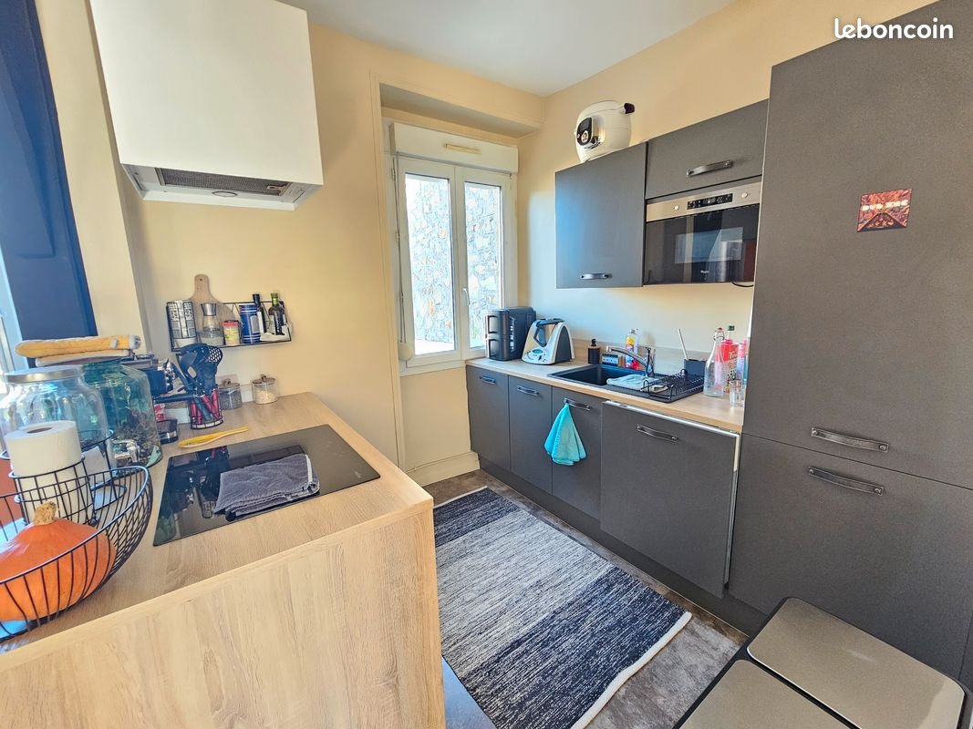 Appartement à louer, 88m², Briouze