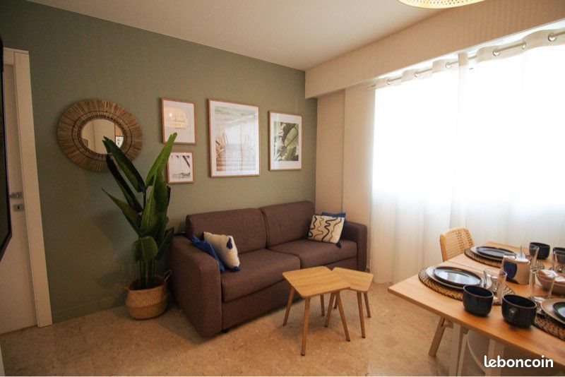 Appartement à louer, 26m², Antibes