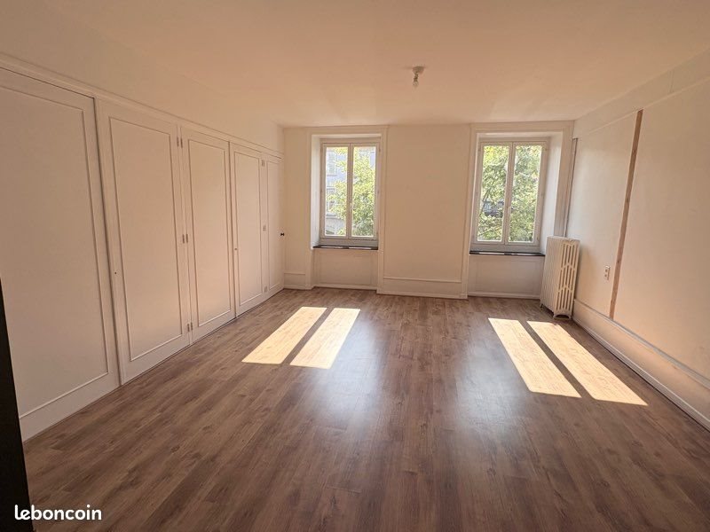 Appartement à louer, 92m², Ambert