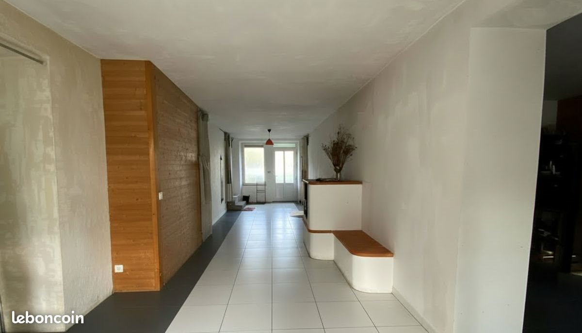 Maison à vendre, 160m², Doucier