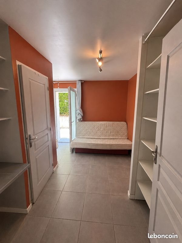 Appartement à louer, 16m², Gardanne