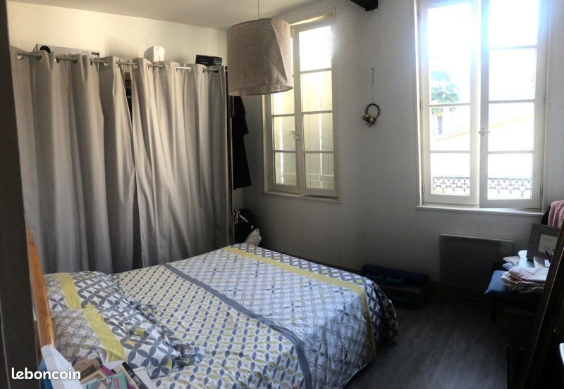 Appartement à louer, 42m², Saintes