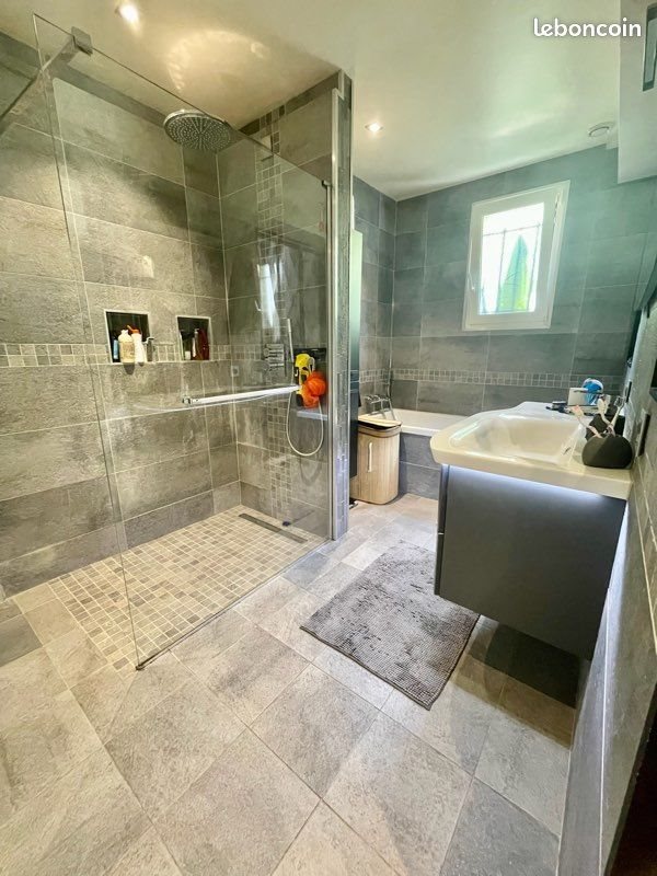 Maison à vendre, 190m², Follainville-Dennemont