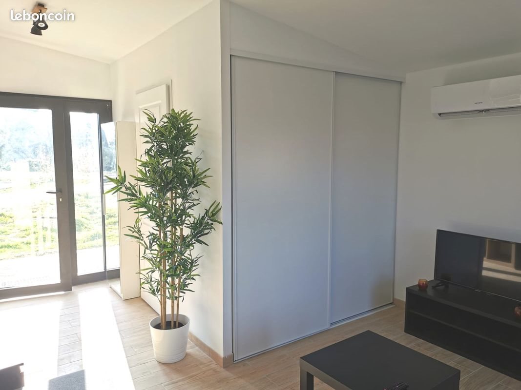 Appartement à louer, 25m², Pujaut