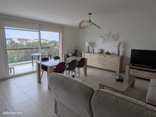 Appartement à louer, 65m², Porto-Vecchio