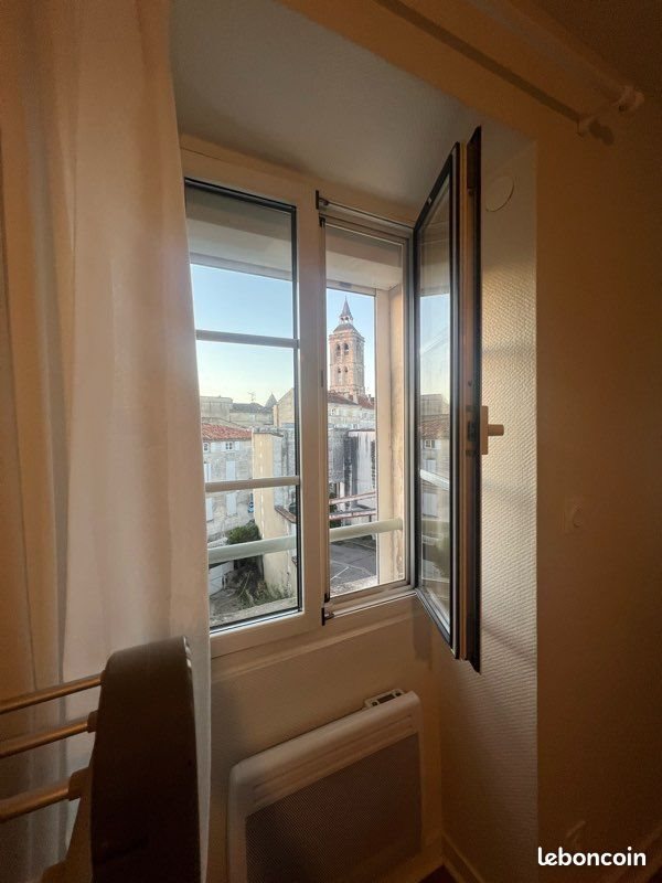 Appartement à louer, 100m², Cognac