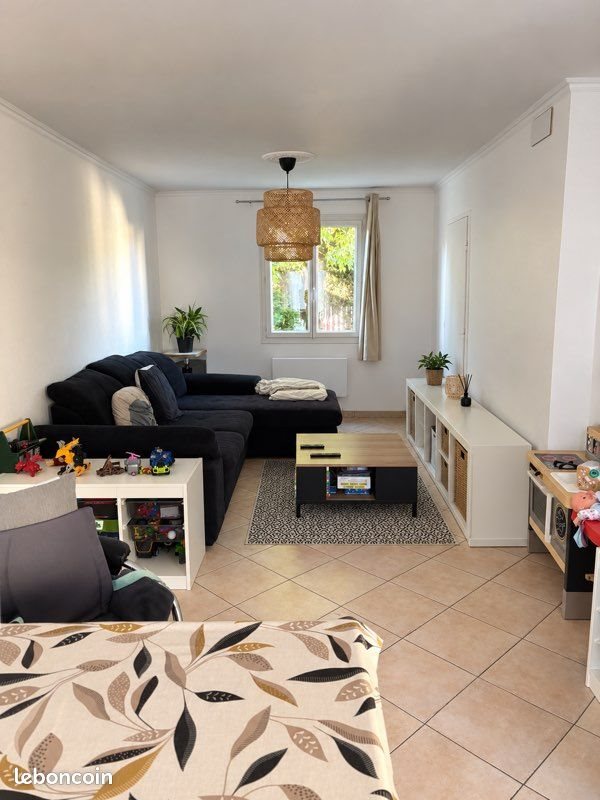 Maison à louer, 88m², Saint-Laurent-de-Mure