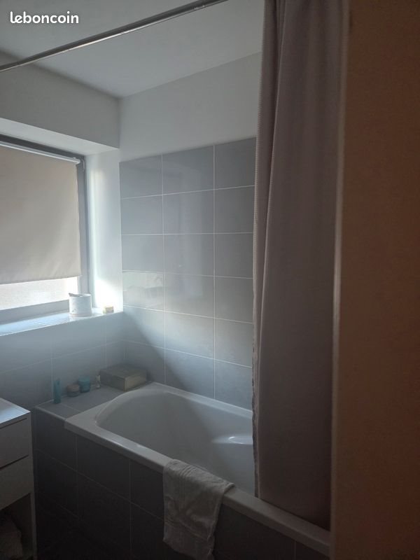 Appartement à louer, 70m², Viry