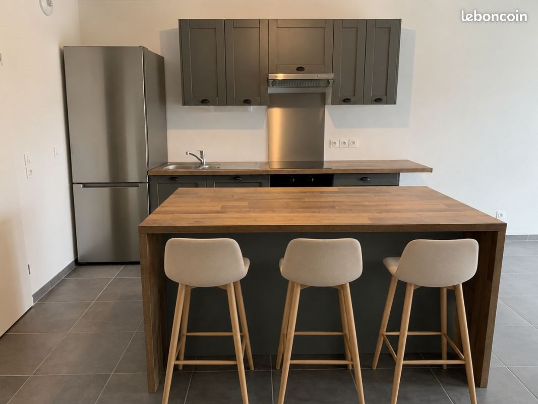 Appartement à louer, 67m², Lormont