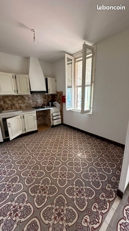 Maison à louer, 80m², Miramas