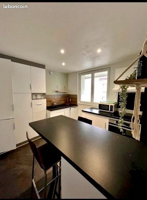 Appartement à louer, 38m², Saint-Etienne