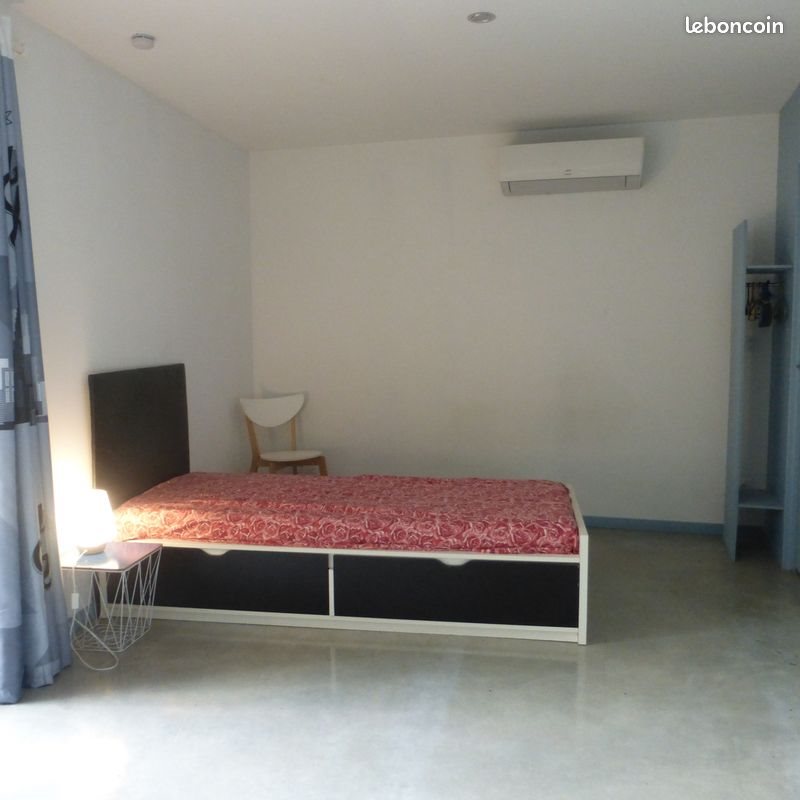 Appartement à louer, 23m², Talence