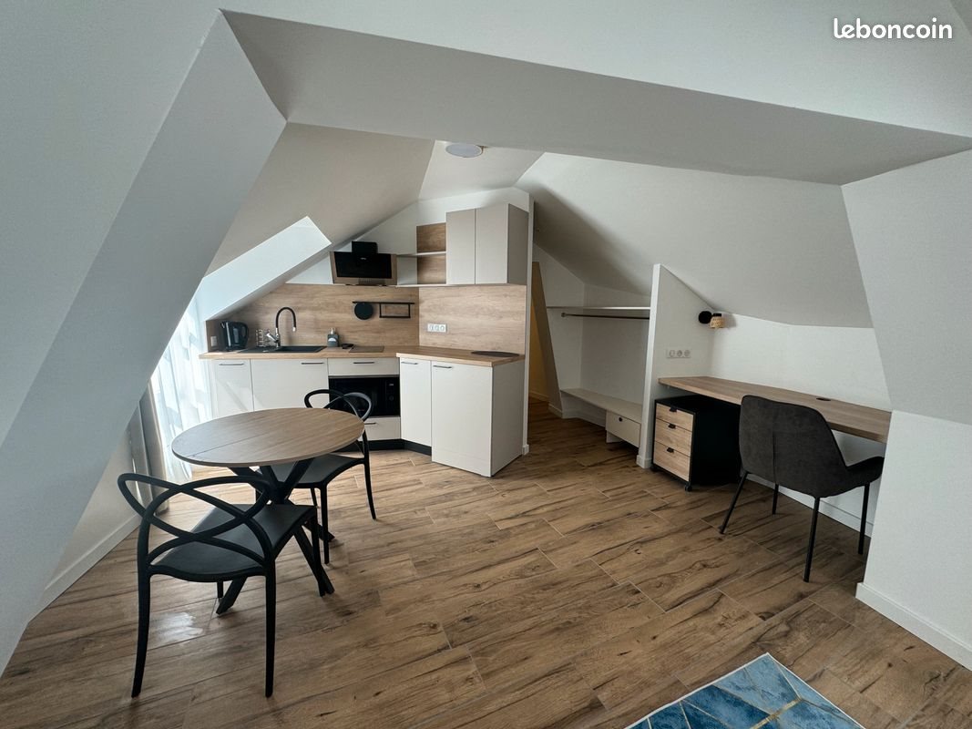 Appartement à louer, 23m², Auxerre