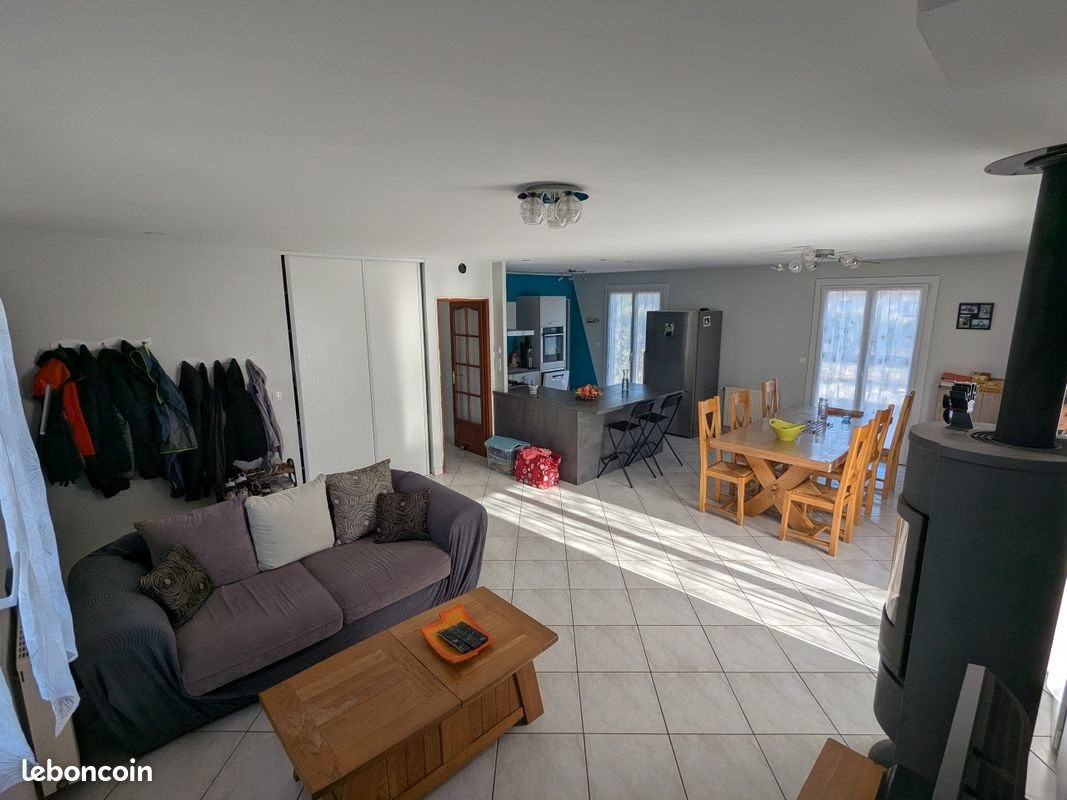 Maison à vendre, 108m², La Tour-du-Crieu