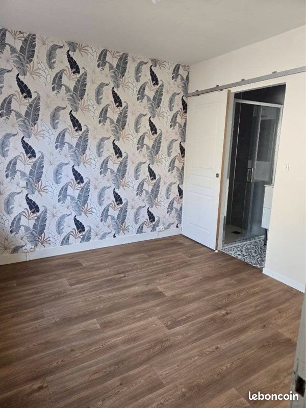 Appartement à louer, 28m², Saint-Yrieix-la-Perche