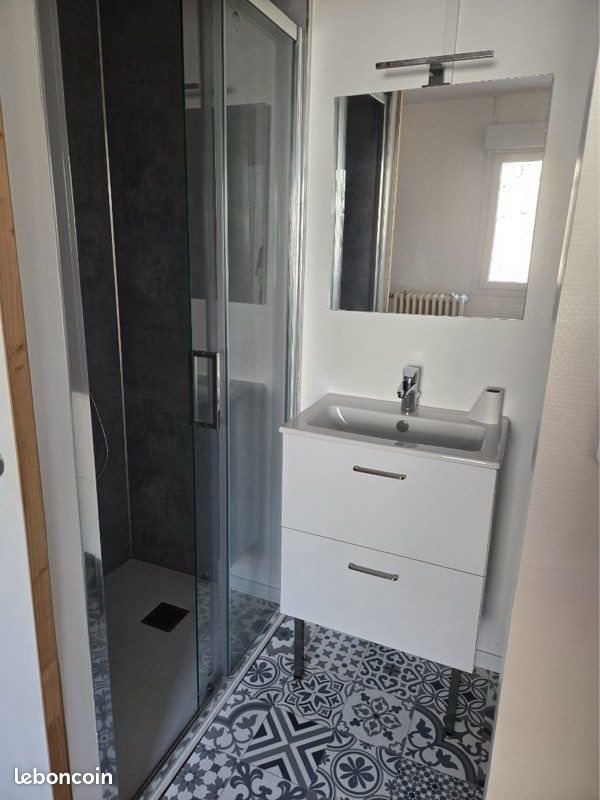 Appartement à louer, 28m², Saint-Yrieix-la-Perche