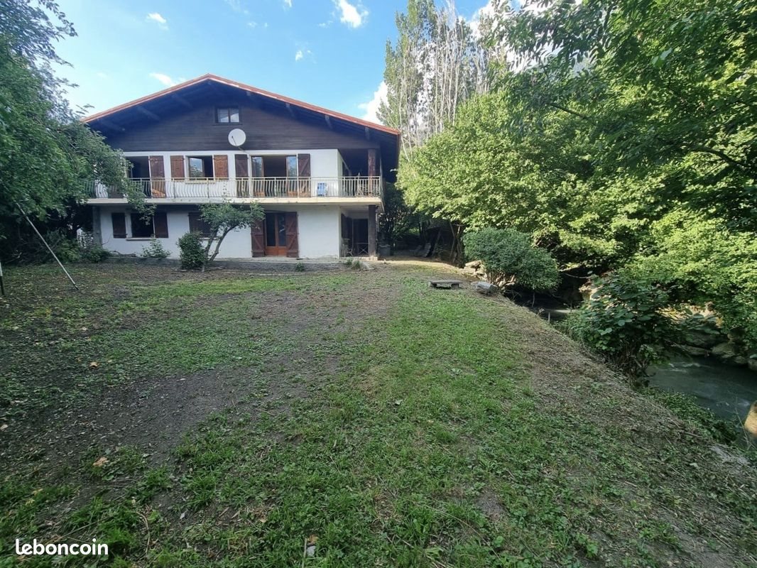 Maison à vendre, 194m², Sallanches