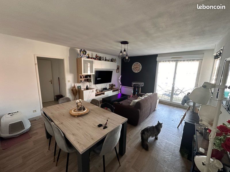 Appartement à louer, 55m², Quiévrechain
