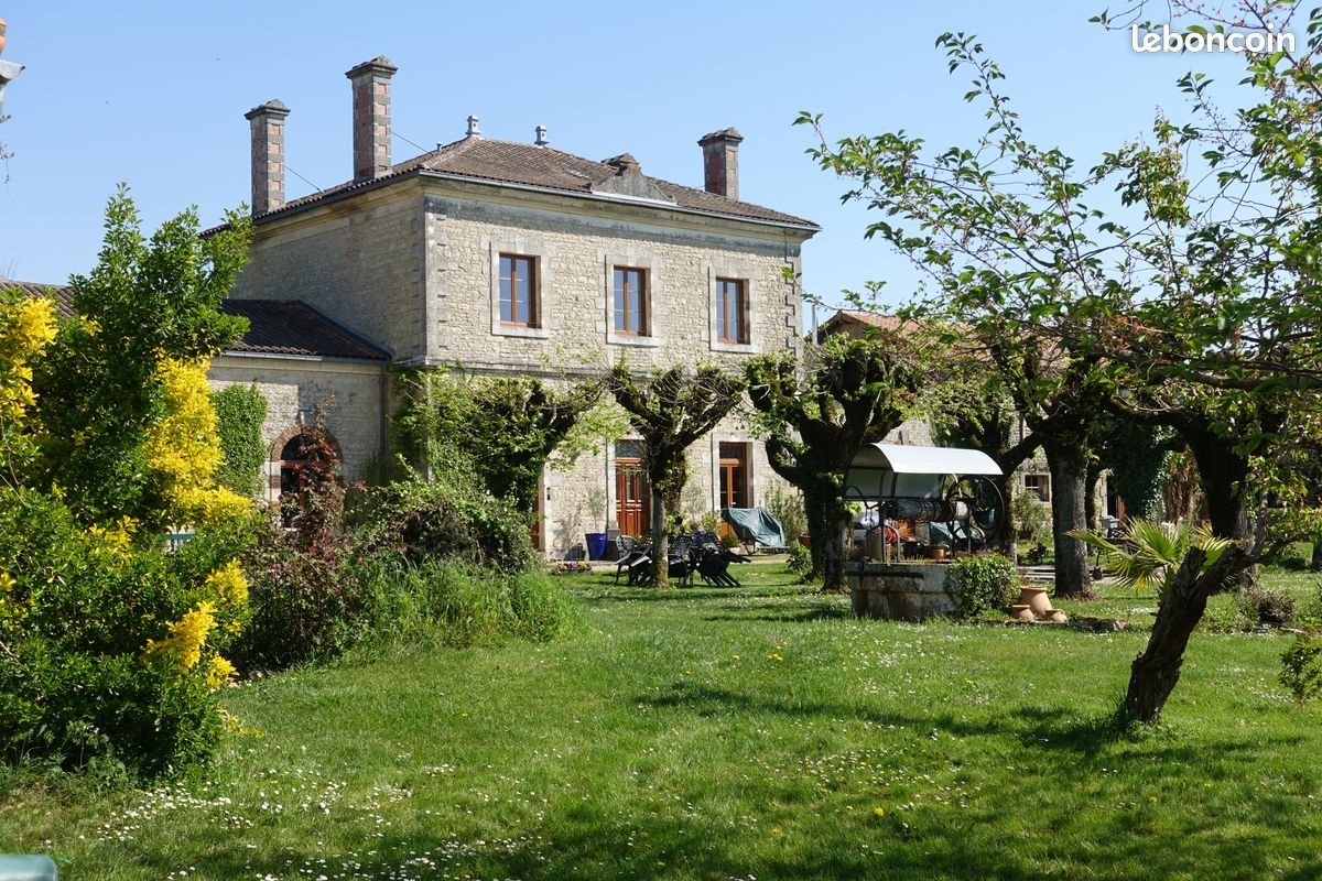 Maison à vendre, 370m², Londigny