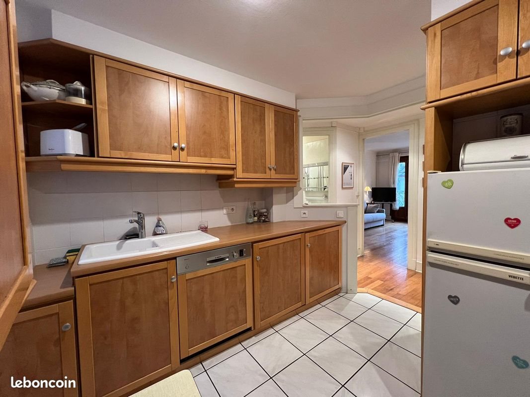Appartement à louer, 65m², Evian-les-Bains