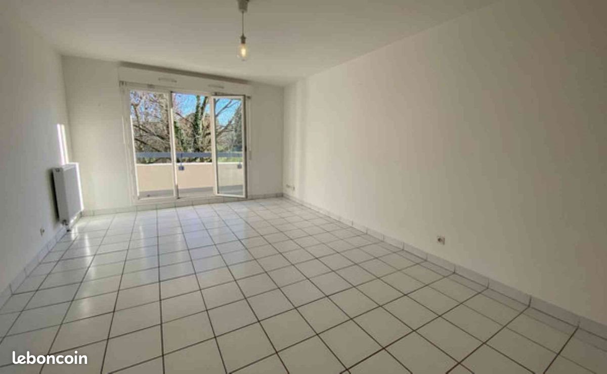 Appartement à louer, 69m², Pessac