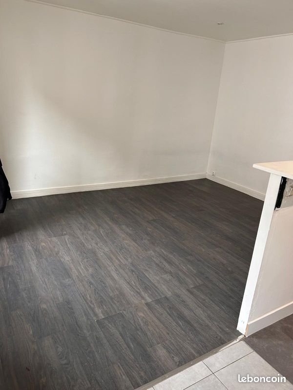 Appartement à louer, 24m², Corbeil-Essonnes
