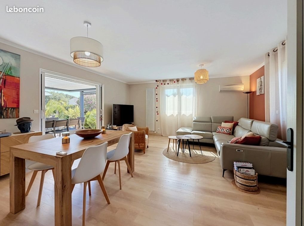 Maison à vendre, 91m², Saint-Raphaël