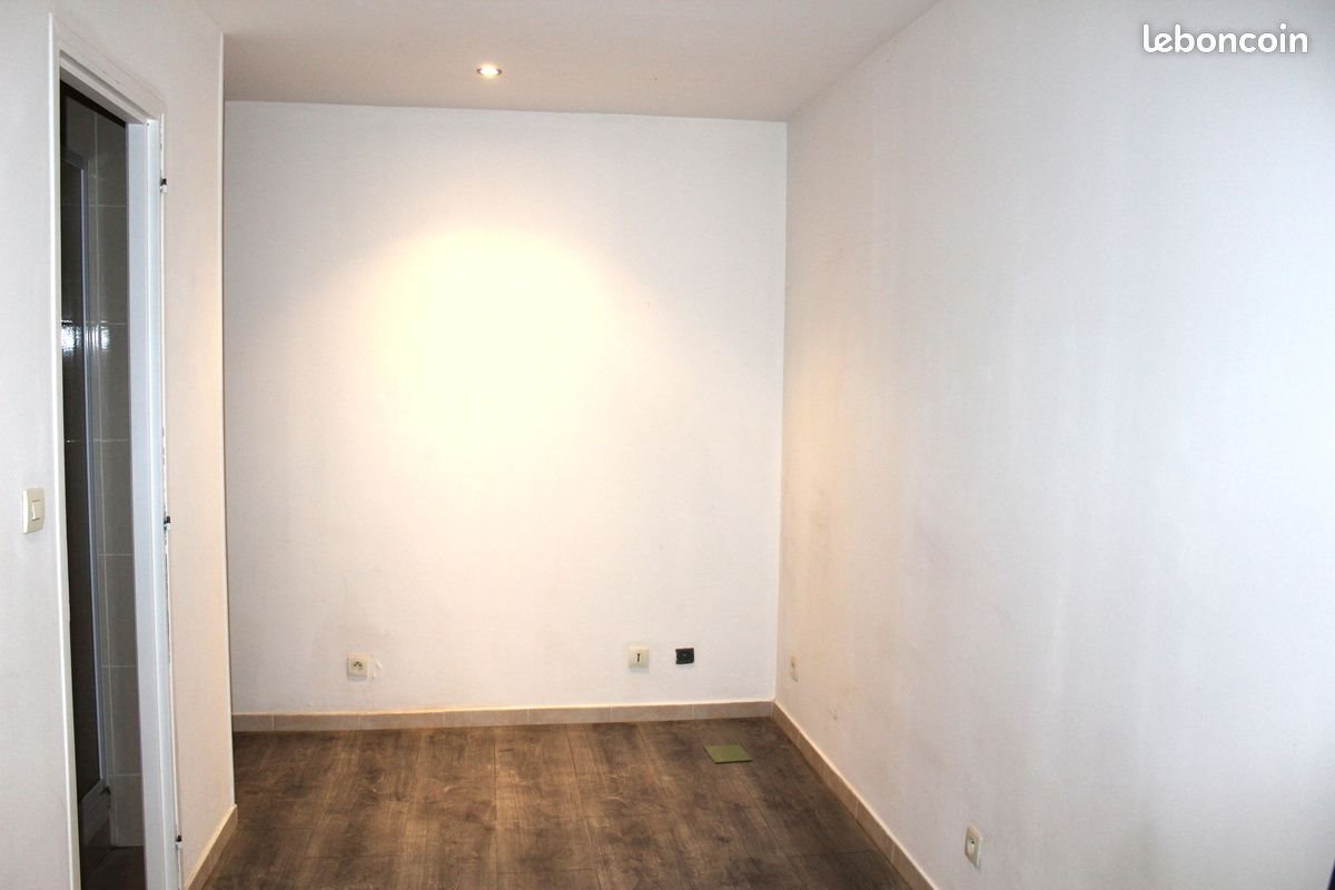 Appartement à louer, 14m², Issou