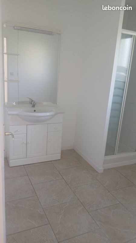 Maison à louer, 85m², Beslon