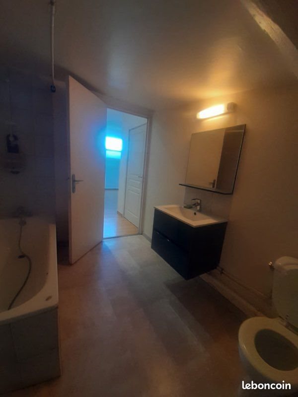 Appartement à louer, 42m², Vivier-au-Court