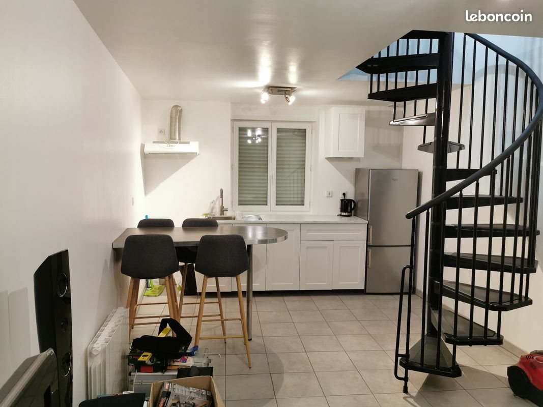 Appartement à louer, 39m², Pollionnay