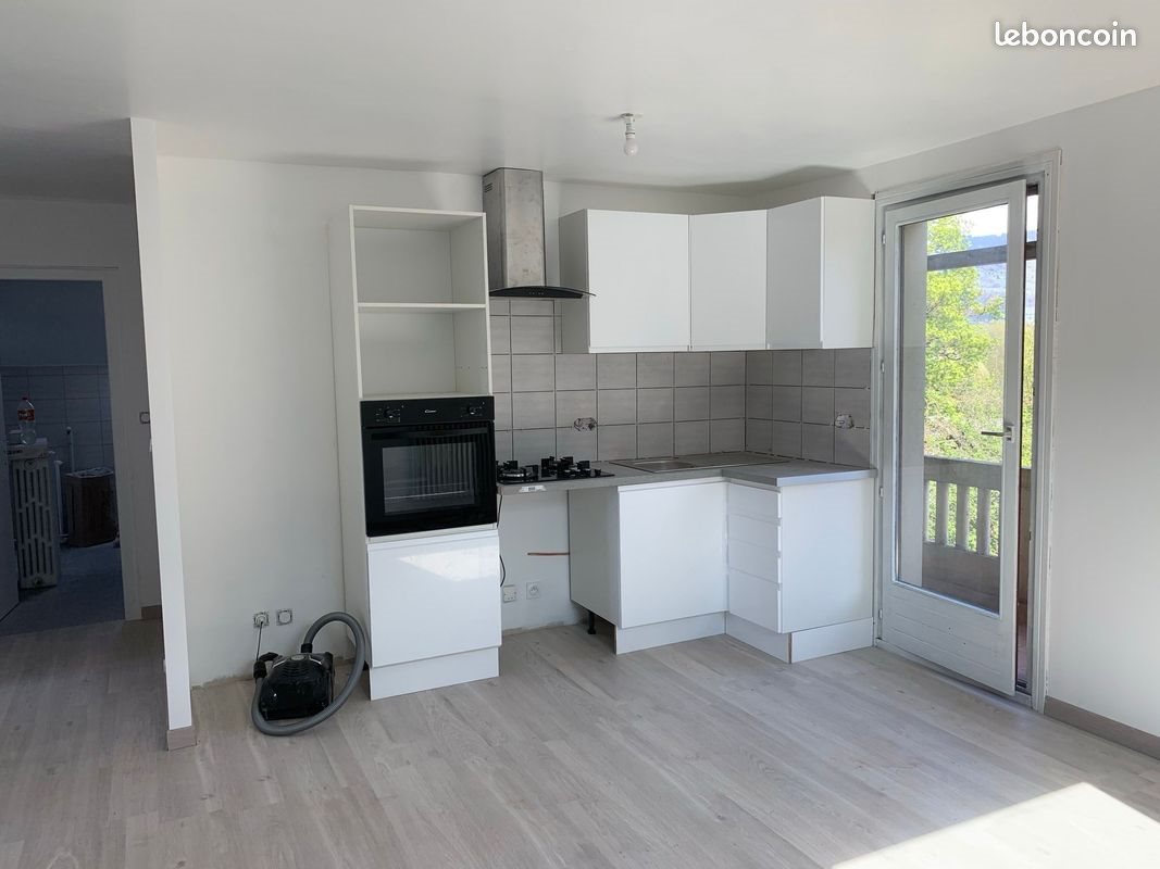 Appartement à louer, 65m², Marnaz