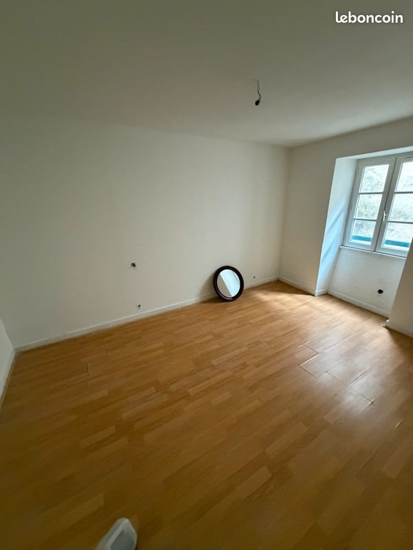 Appartement à louer, 52m², Saint-Bonnet-le-Château