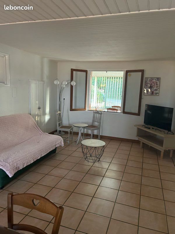 Maison à louer, 95m², Anglars-Saint-Félix